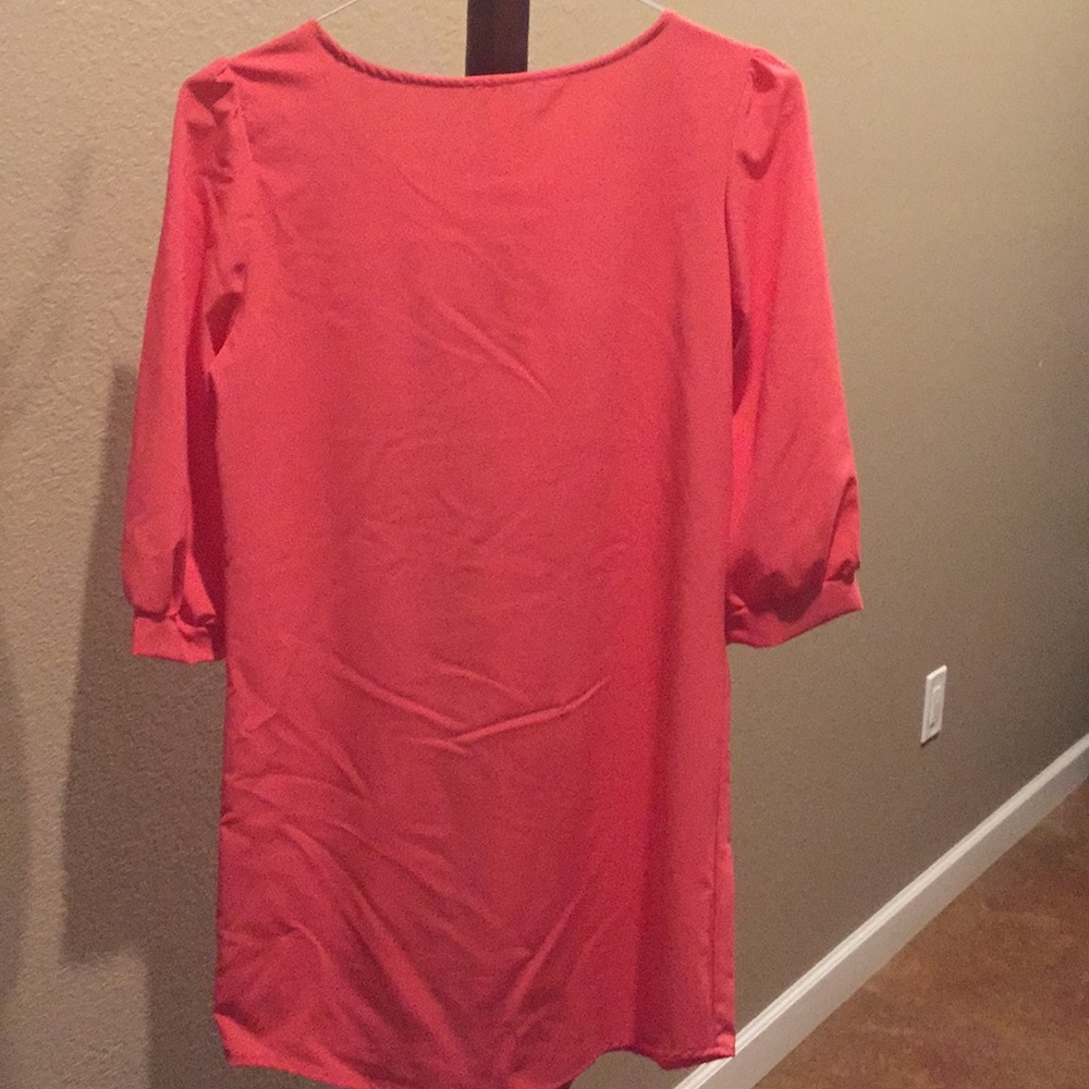 Dress - Picture 2 of 2